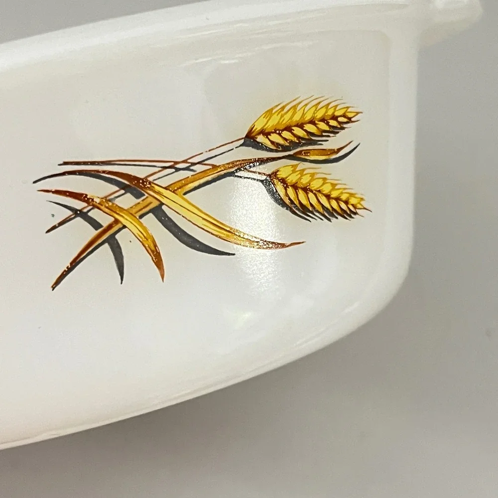 Fire-King Casserole Dish 1 Pint White Wheat Pattern Milk Glass Lid Vintage USA